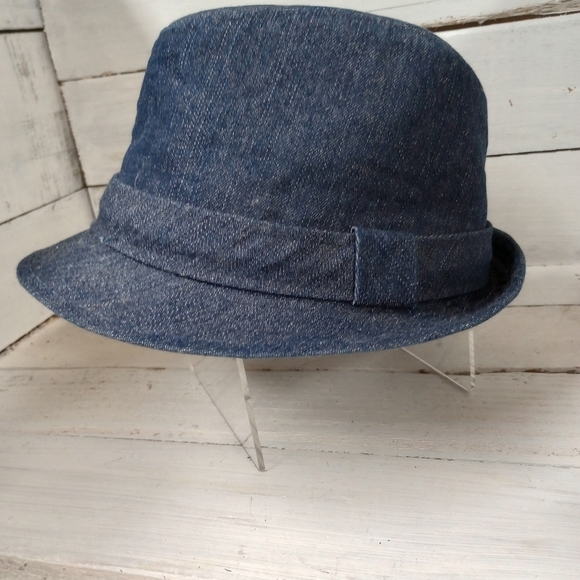 Michael Jackson Style Classic Fedora - Picture 2 of 8